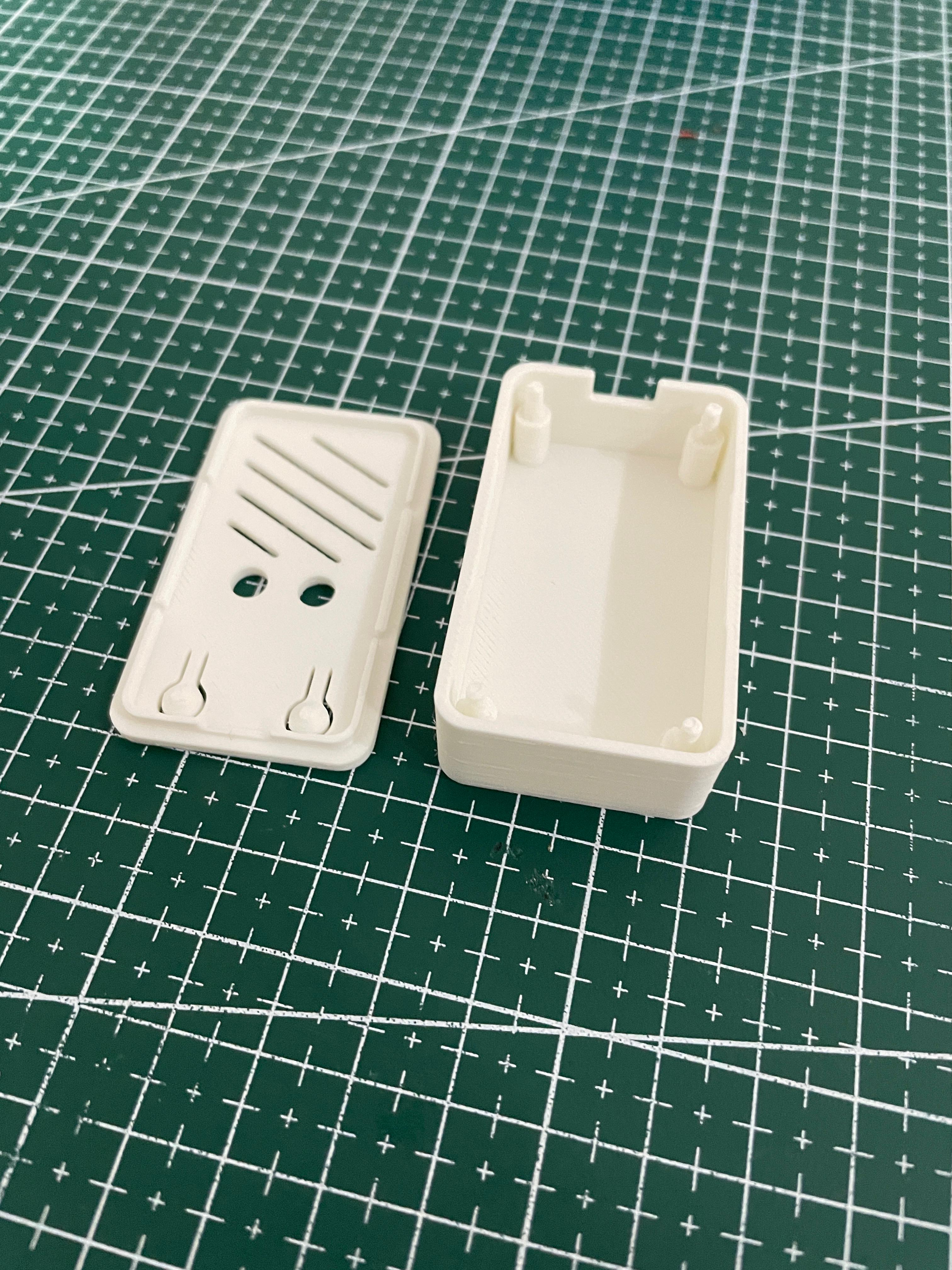 Cenikli ESP32 Geliştirme Kartı Koruyucu Kasa (Case)