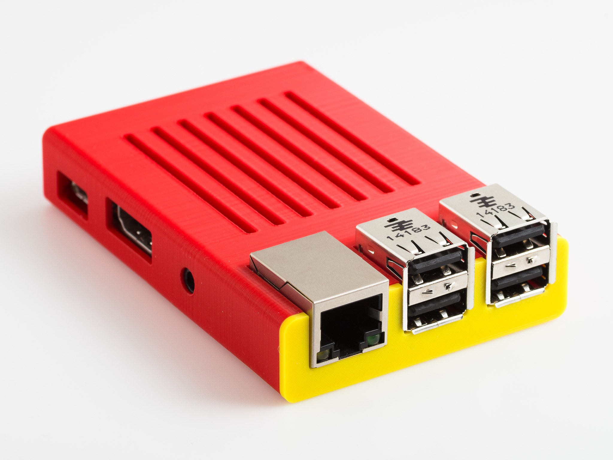 Cenikli Raspberry Pi 3 B+ Koruyucu Kasa (Case)