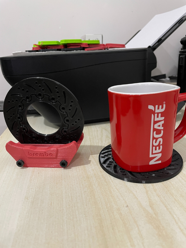 Cenikli Disk Fren Kaliperi Tasarımlı Bardak Altlığı Seti